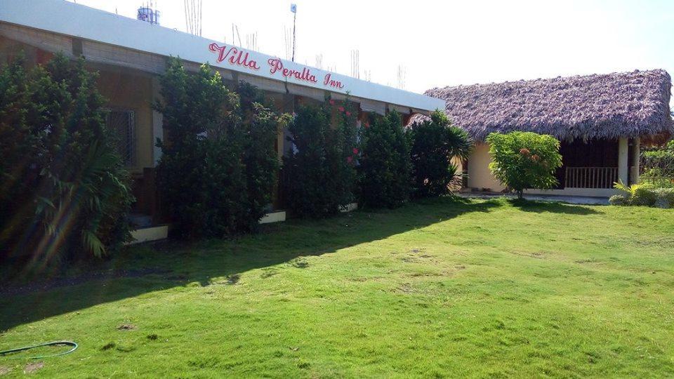 Villa Peralta Inn ドンソル エクステリア 写真