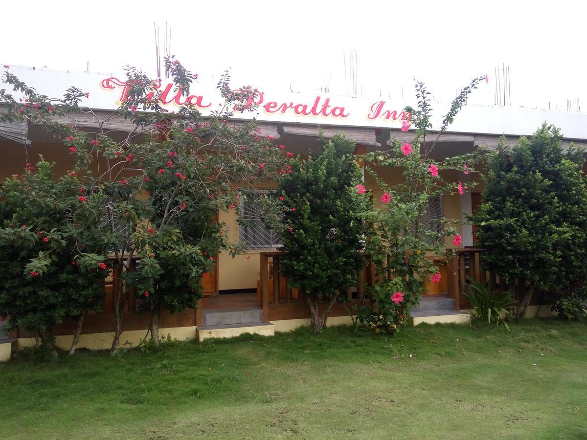 Villa Peralta Inn ドンソル エクステリア 写真